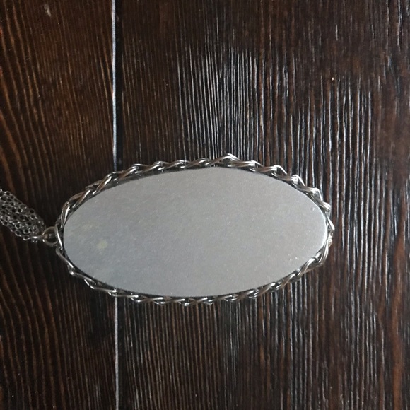 Lovely ladies necklace with stone pendant silver layered chain - Picture 7 of 10